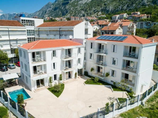 1 Bedroom Apartment
