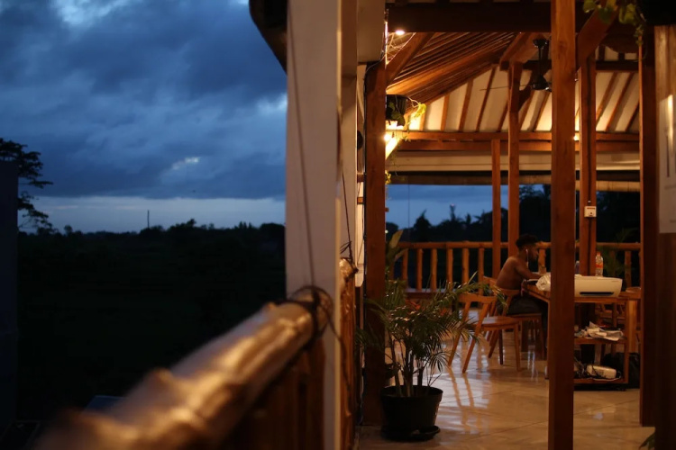 Draper Startup House for Entrepreneurs - Hostel