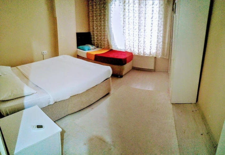 H&M House Butik Otel