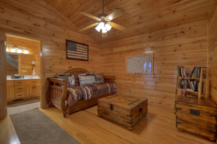 Oakawana Lodge