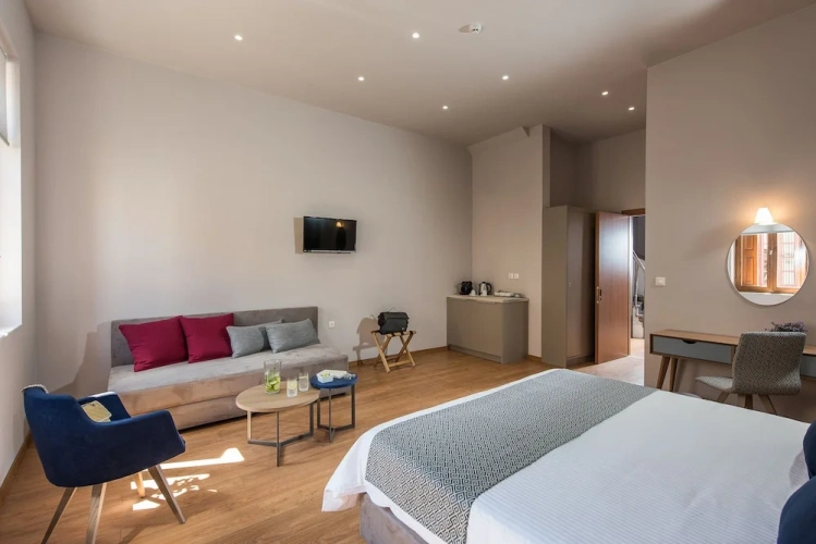 Superior Quadruple room