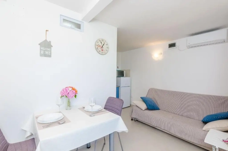 1 Bedroom Comfort Apartment