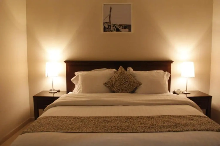 3 Bedrooms Apartment