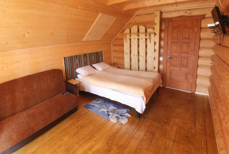 2 Bedrooms Cottage