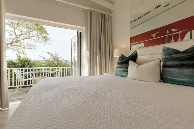 1 Bedroom Deluxe Suite with balcony and with garden view