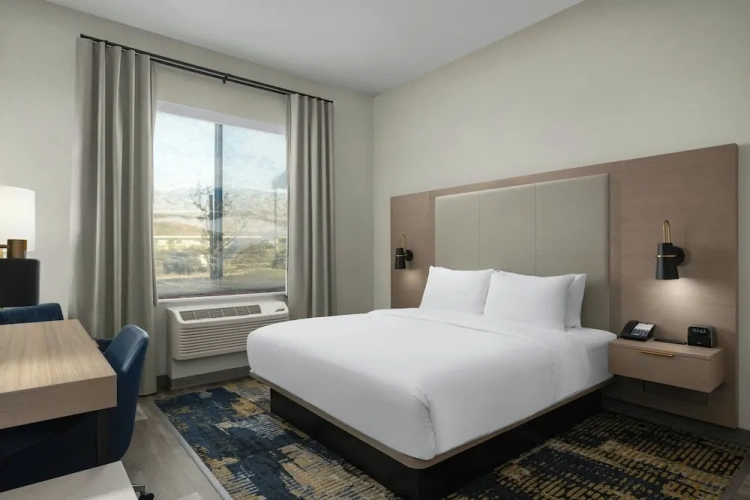 Double Suite