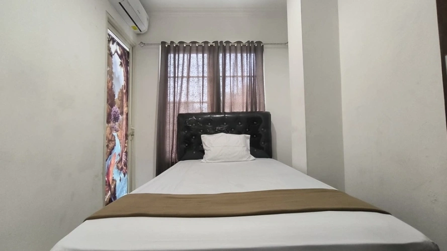 Deluxe Single room