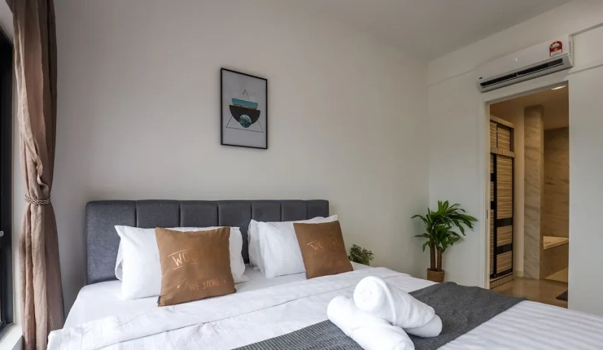 2 Bedrooms Deluxe Apartment