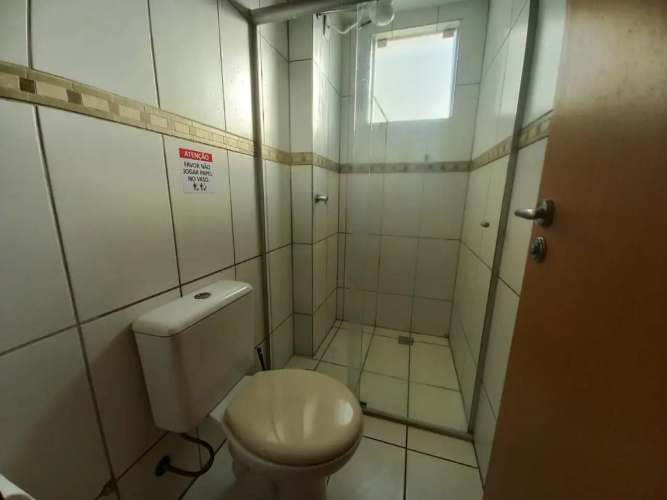 Apartamento com varanda gourmet e churrasqueira Caldas Nova