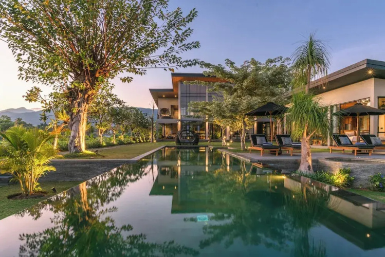Sea View Pool House