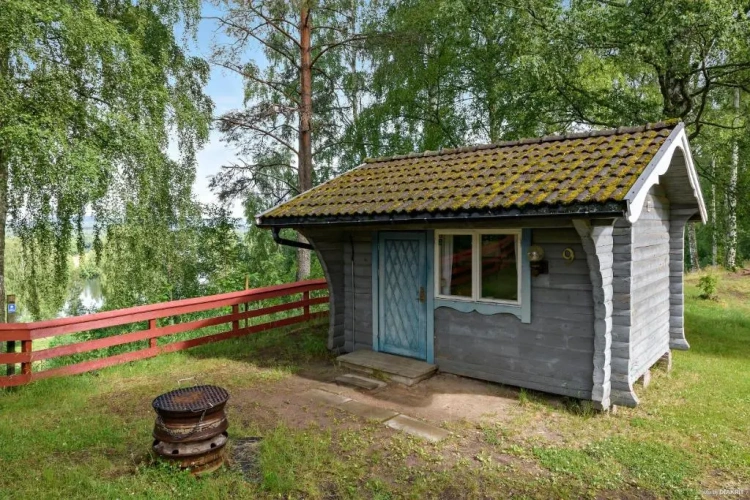 Double Cottage