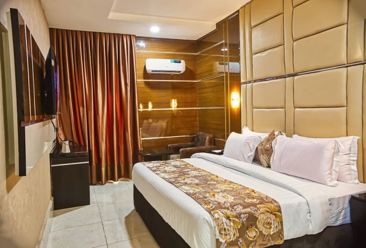 RBT Hotel