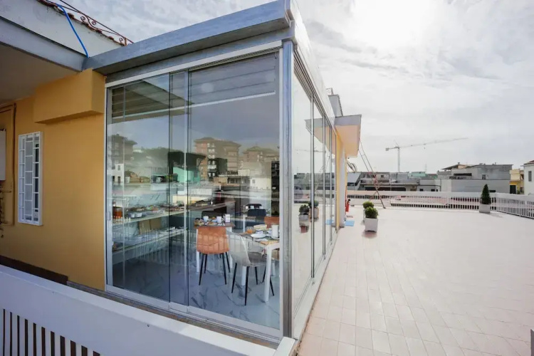 REDDIMUS Guest House