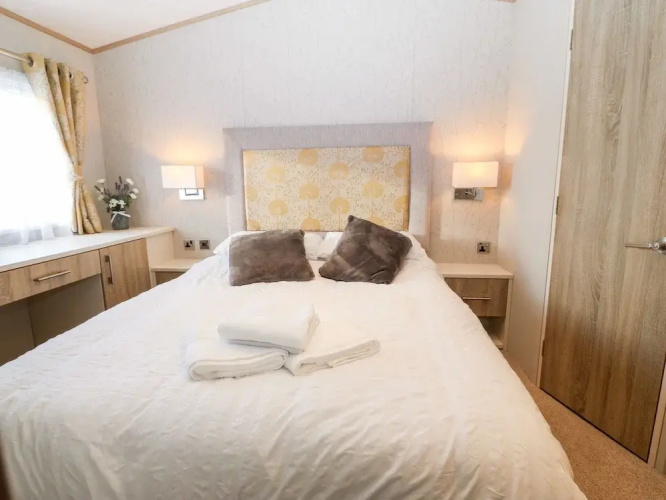 Snape Lodge