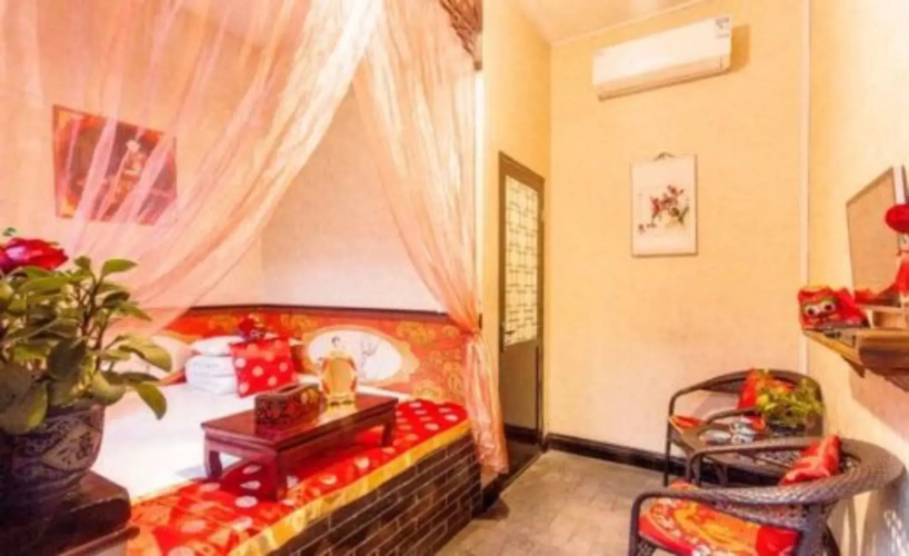 Pingyao Red Lantern Theme Hotel