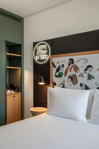 Superior Double guest room with city view
