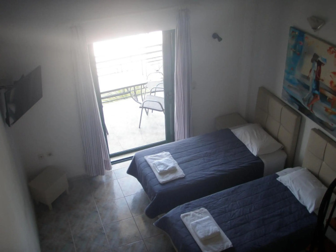 UMBRELLA BEACH APARTMENTs