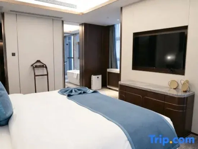 Ambassador Suite