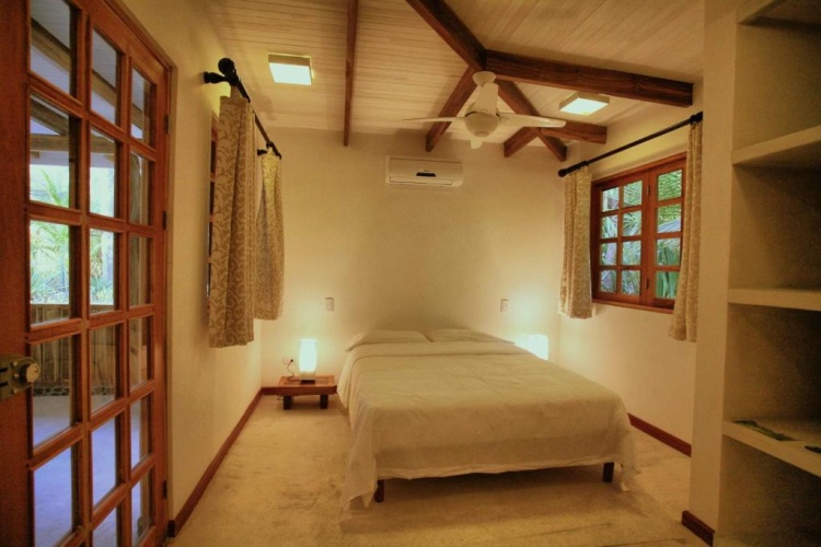 Standard room with garden view