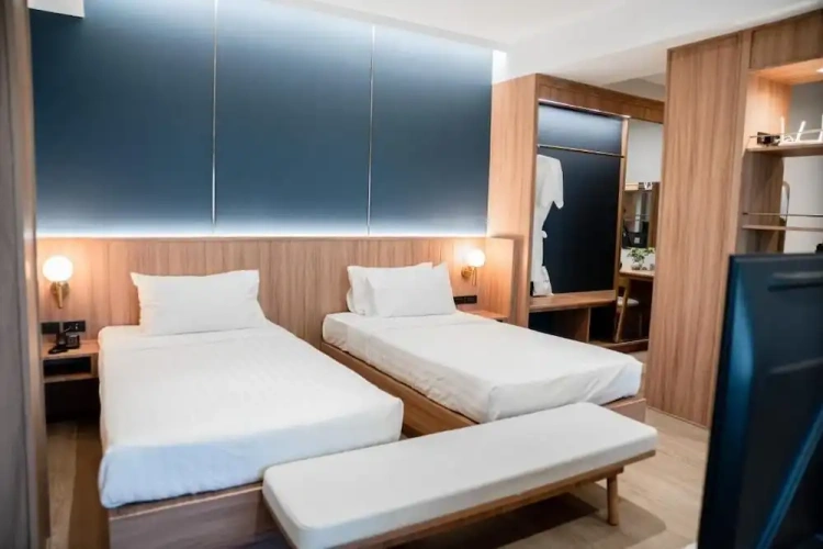 Deluxe Twin room