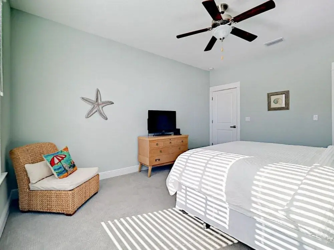 Grande Pointe Home by RedAwning