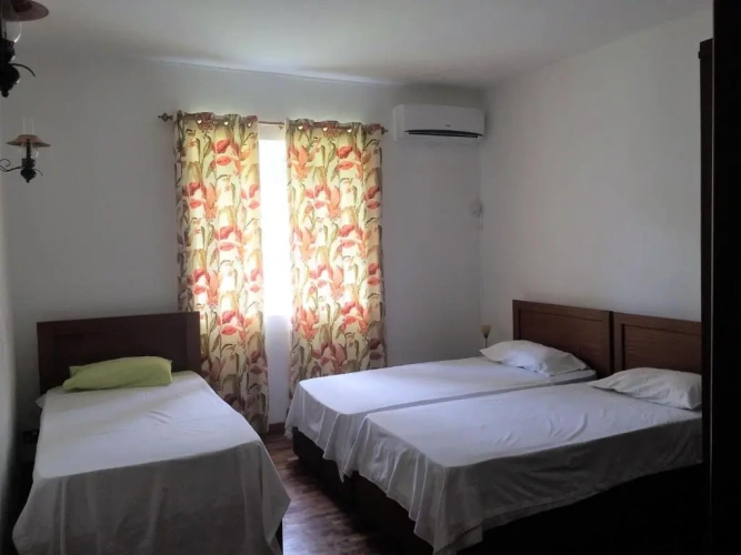 3 Bedrooms Villa