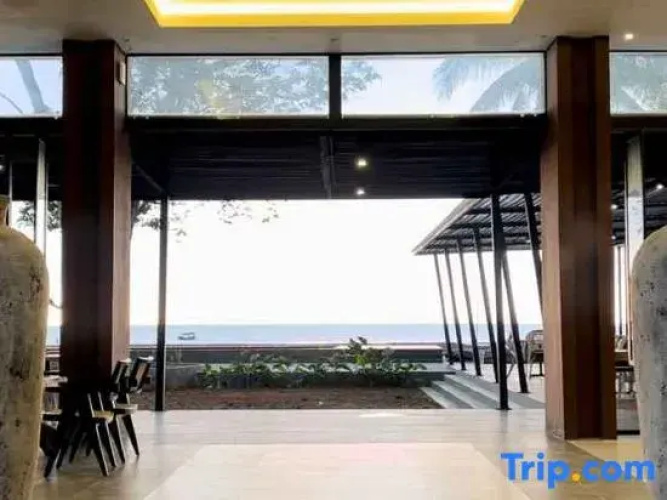 Lynn Resort Carita