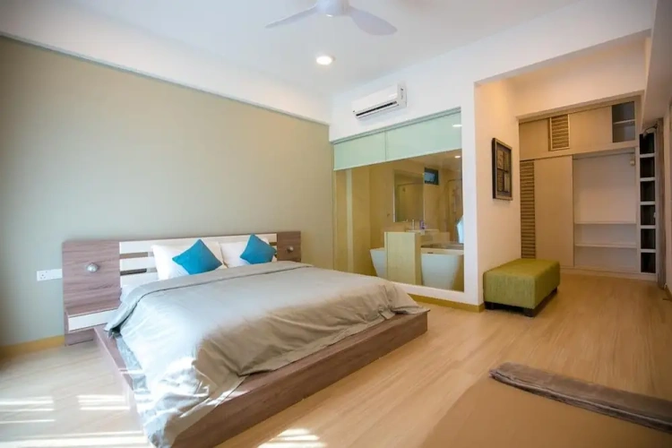 2 Bedrooms Apartment