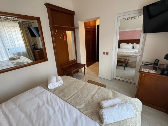 Deluxe Double room with balcony and with city view