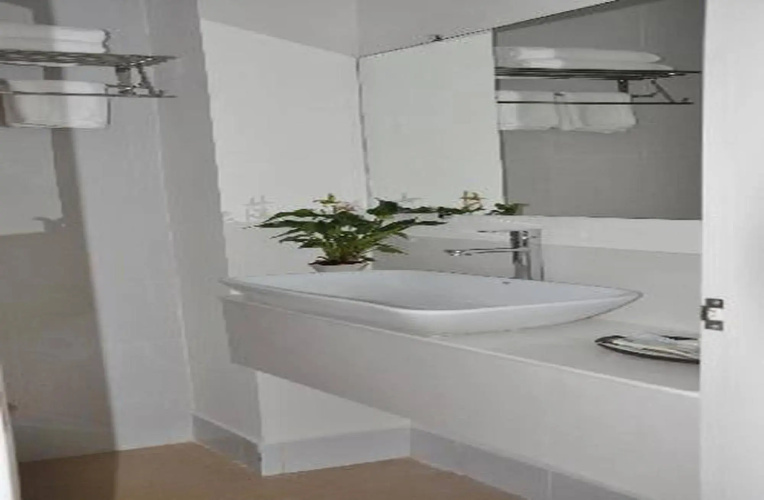 Koh Kong Bay Hotel