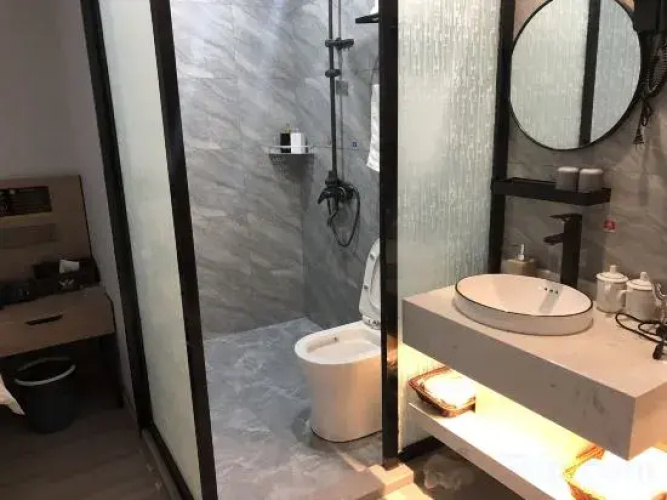 Dushi Business Hotel