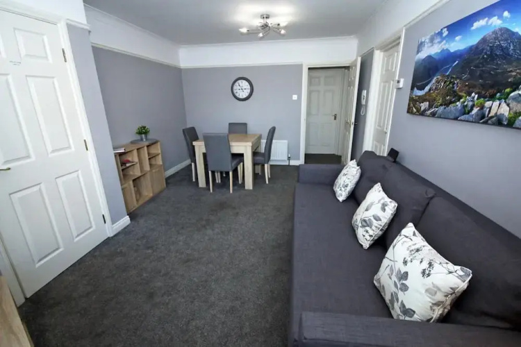 Belfast Modern Apartment