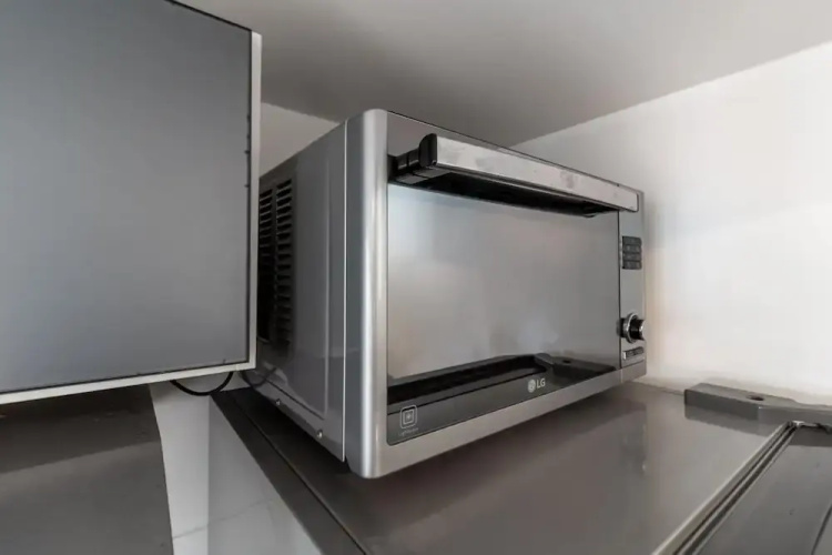 Av1208 Studio Avanhandava