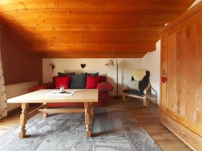 2 Bedrooms Attic Apartment