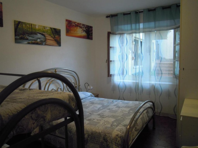 2 Bedrooms Cottage