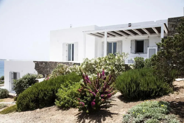 Seafront Villa Paros 3 Bedroom Luxury Villa With Pool