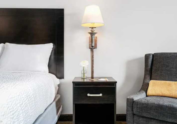 Hotel One75