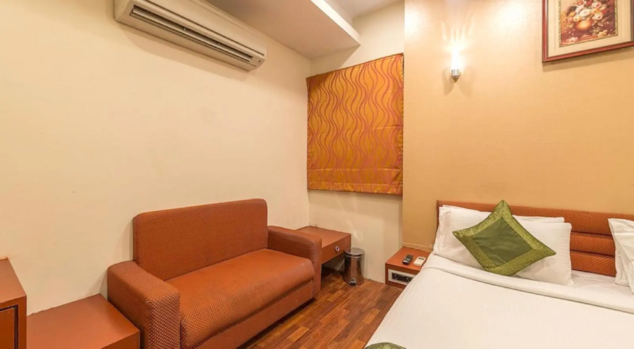 OYO Flagship 479 Royapettah