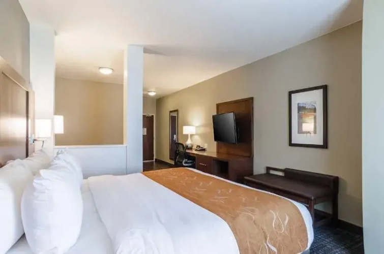 Comfort Suites Loveland