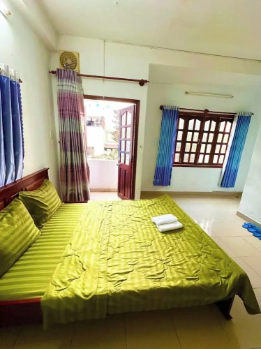 Standard Double room with balcony and with courtyard view