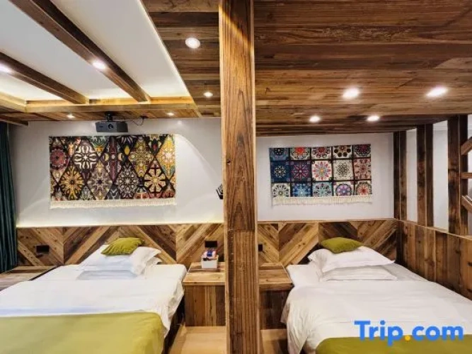 Family Suite with balcony