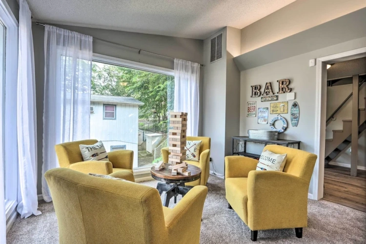 2 Bedrooms Cottage