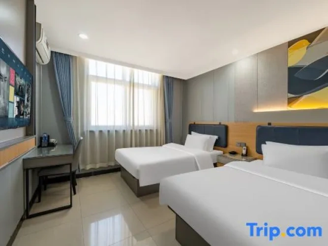 Economy Twin room