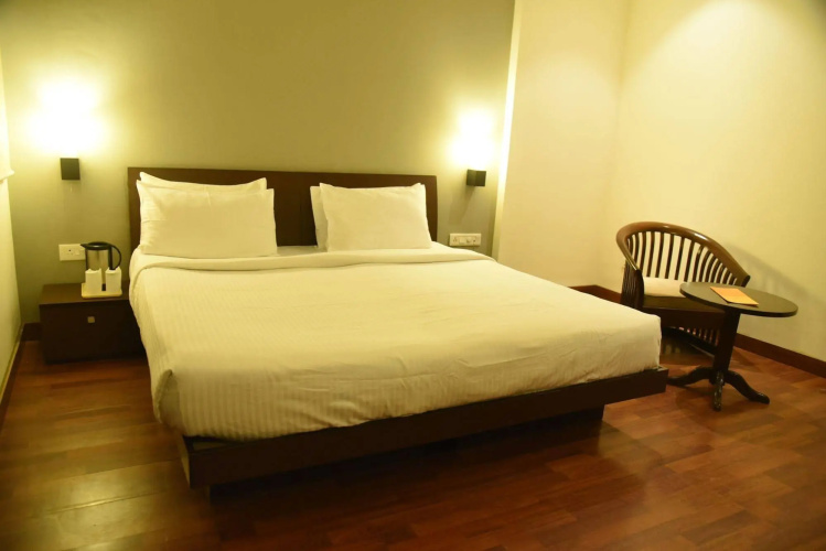 Lemon Park Hotel