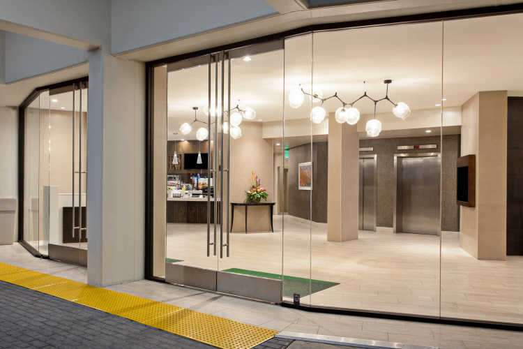 Holiday Inn Long Beach Airport photo 27
