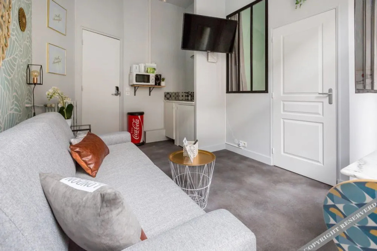 Apartment Ponthieu - Champs ElysÃ©es