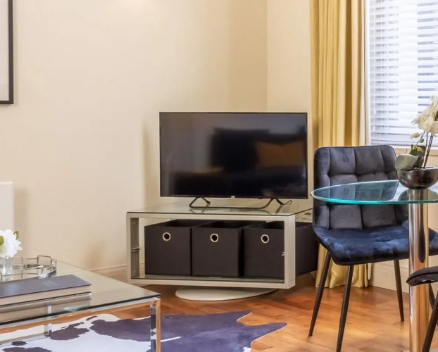 Fabulous Notting Hill Spacious Studio Apartment