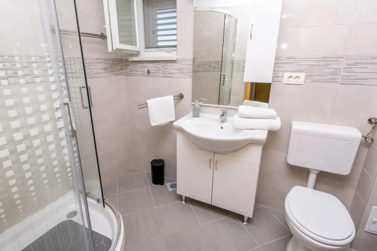 Apartments Ivan
