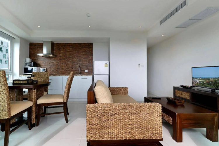 Kata Ocean View Residences