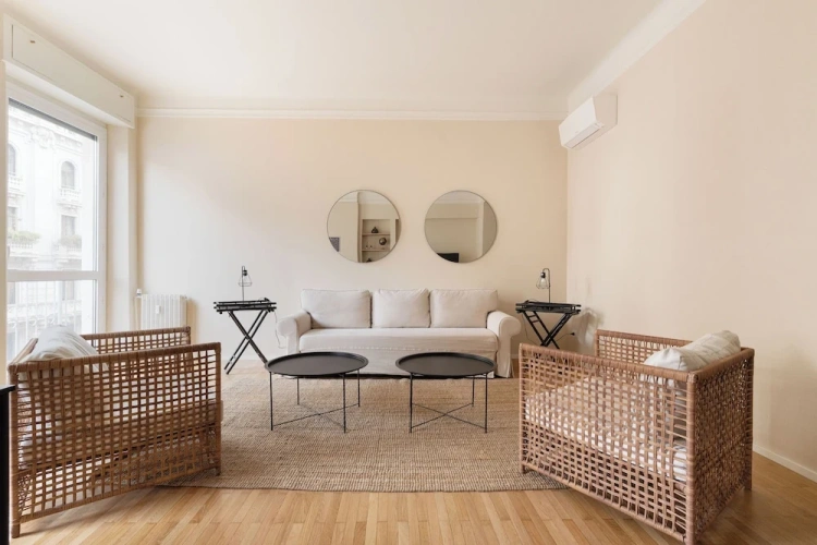 2 Bedrooms Apartment